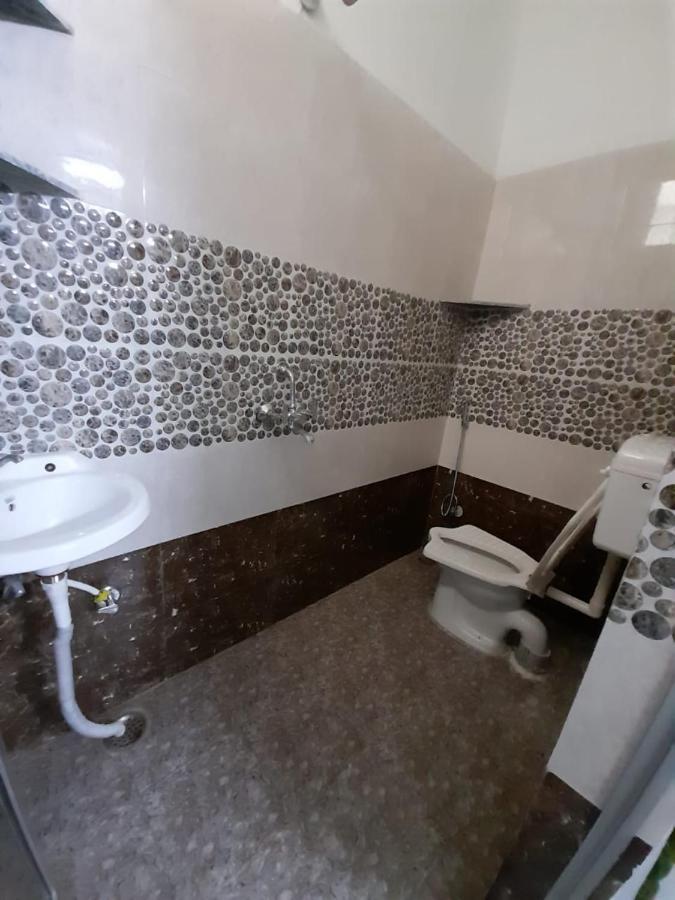 Hill Paradise Home Stay Udaipur Esterno foto