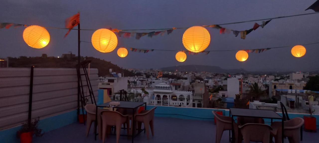 Hill Paradise Home Stay Udaipur Esterno foto