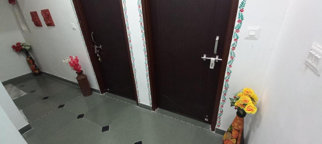 Hill Paradise Home Stay Udaipur Esterno foto