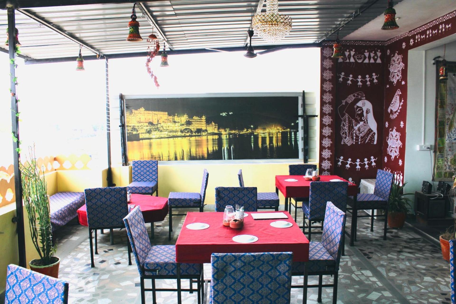 Hill Paradise Home Stay Udaipur Esterno foto